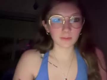 dainty_lilac on Chaturbate 