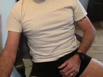 dannybuoy2 on Chaturbate 