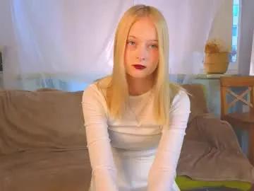 darceyheyd — Goal:  How abour doggy on chair for you? :) Hello guys im Kami and im #new #shy model on CB lets meet in my first day #skinny #blonde #18 [101 tokens remaining]