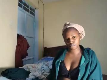 dellah22 on Chaturbate 