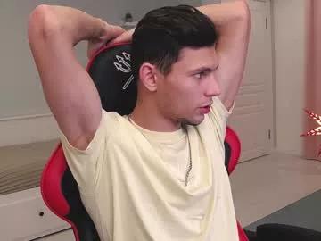 denhummer on Chaturbate 