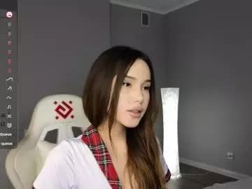 ella_lee15 on Chaturbate 