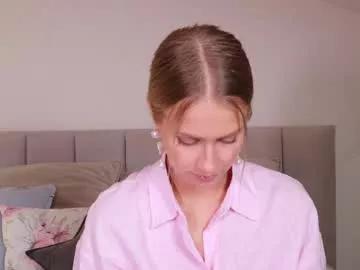 ella_twinkle on Chaturbate 