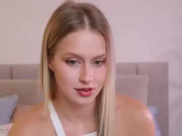 ella_twinkle on Chaturbate 