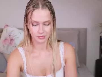 ella_twinkle on Chaturbate 