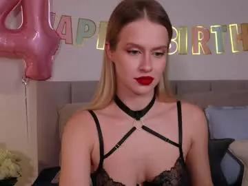 ella_twinkle on Chaturbate 