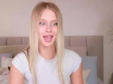 ella_twinkle on Chaturbate 