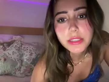 ellaschafer on Chaturbate 