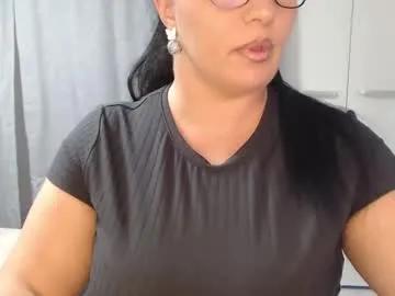 elly_denise — GOAL: To tease and pinch my hard nipples [144 tokens remaining] Welcome to my room! #tights #curvy #bigboobs #bignipples #bigass #thick #feet #english #lovense #new #natural #couple