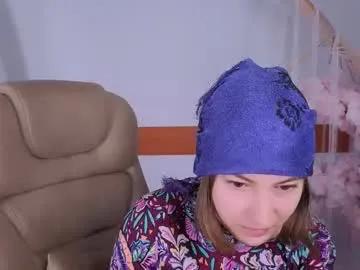 elma_lily — GOAL: to withchcraft [3999 tokens remaining] tarot reading) #cute #lovense #young #nonude #shy