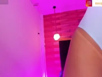 emily_brown04 — GOAL: Sexy, horny and Naughty [55 tokens remaining] Welcome to my room! #ebony #anal #squirt #skinny #young