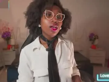 emmasanzoficial on Chaturbate 