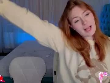 emmika_ on Chaturbate 
