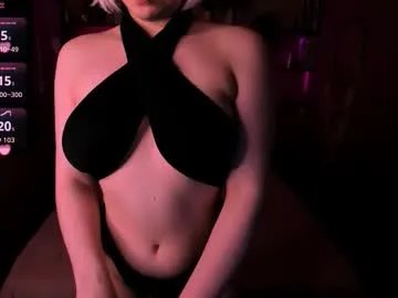 eva_lawrence — Goal 1 : spank ass x5 (80 tokens remaining) I am so horny today! #lovense #18 #domi #bigboobs #young