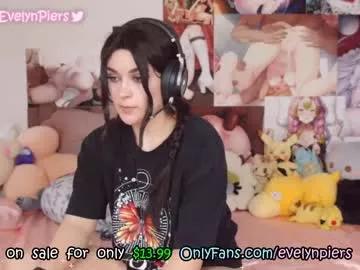 evelynpiers on Chaturbate 