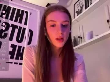 evie_may on Chaturbate 