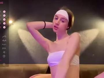 evie_may on Chaturbate 