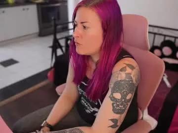 gennyrock on Chaturbate 