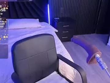giiabloom on Chaturbate 
