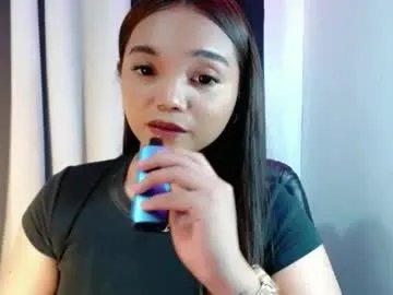 holy_shine — 2000 looking for a long term relationship love this ugly pinay  here!!! #asian #findom #wifematerial #pinay #hairy #lovense  [2000 tokens remaining]