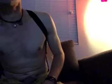 hunkybrewster81 on Chaturbate 
