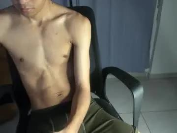 isaaclatino's avatar