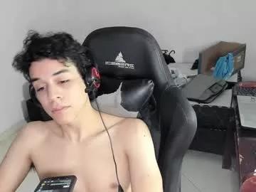 isidroglasc on Chaturbate 