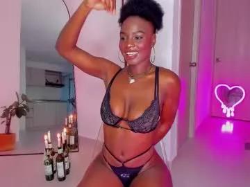 itslau_ on Chaturbate 