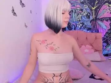 jade__weed — GOAL: mount torso, cowgirl style [784 tokens remaining] Welcome to my room! #bigboobs #latina #skinny  #anal  #lovense