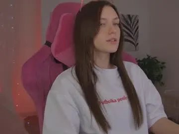 jennydens — GOAL: sensual show bra [614 tokens remaining] charmingly warm vibe here #shy #nonude #cute #natural #tattoo