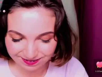 kindhazelhere_ on Chaturbate 