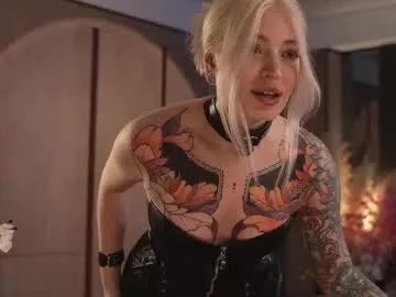 kinkylina_ on Chaturbate 
