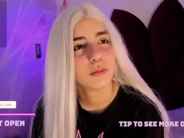 kittyhell_ on Chaturbate 