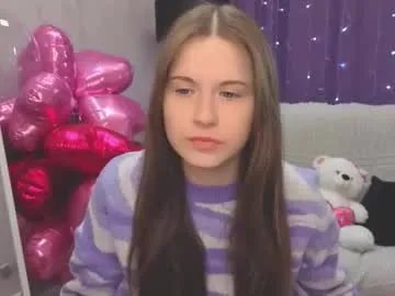 krispi_2000 — Krispi_2000's room #new #nonude #18 #skinny #natural