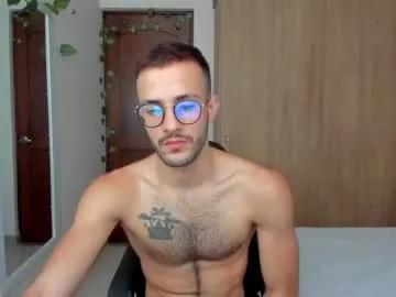 larry_stewart on Chaturbate 