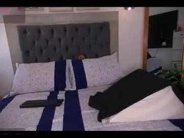 laurensaenz — Did you ever fuck ebonys from south?   #ebony #latina  #erotic #bigboobs #bigass [878 tokens remaining]