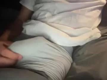 leoalvarez12 on Chaturbate 