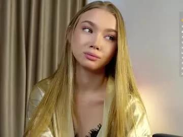 lipswithsweetonthem on Chaturbate 