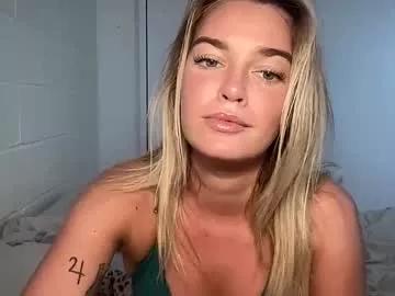 littlemaryjane19 on Chaturbate 