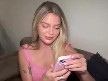 littlemaryjane19 on Chaturbate 