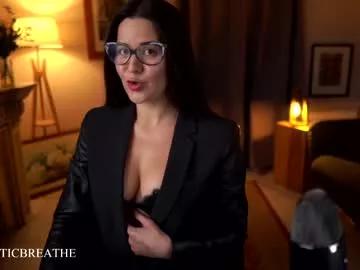 lolalove__ on Chaturbate 