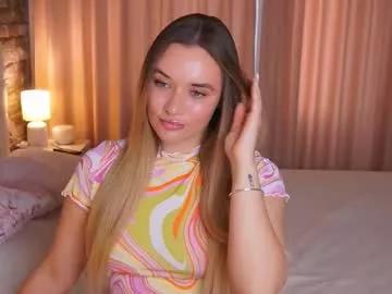 lollidoli__ on Chaturbate 