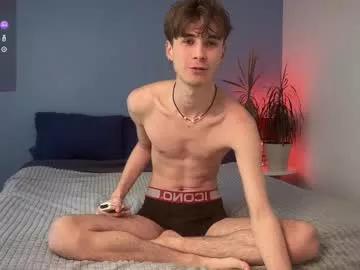lucacharm on Chaturbate 