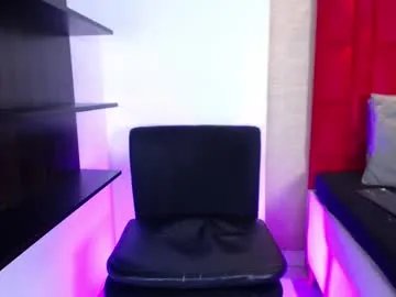 luna_and_titan's avatar