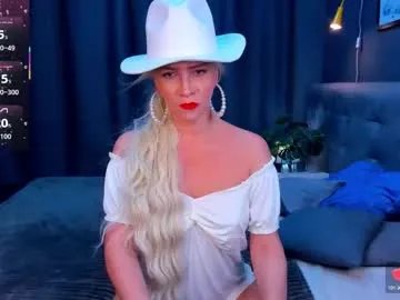 luna_lew1s — GOAL: Massage boobs close to cam [0 tokens remaining] Try it on me #lovense #milf #skinny #mature #bignipples