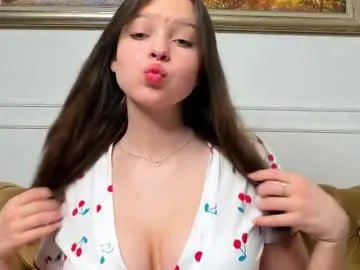 lunahush — shake your chest at the camera #valentinesday #new #young #18 #shy [66 tokens remaining]