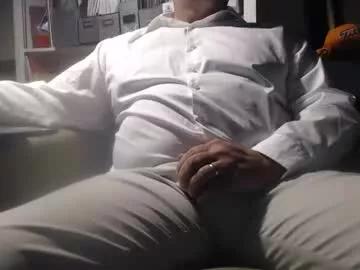 marrieddad19751975 on Chaturbate 
