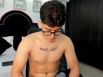 maxxicruz on Chaturbate 