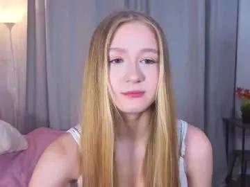 maybaybe — Hi Im Alice, I'm here, you're here. Let's have fun #new #bigtits #shy #blonde #18 Goal:  I'll tease you with my cleavage while I squeeze my tits [30 tokens remaining]