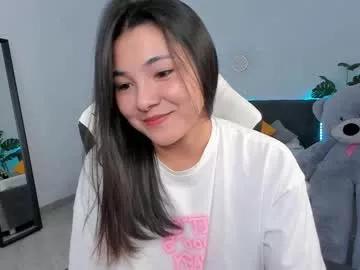 mikkalove on Chaturbate 